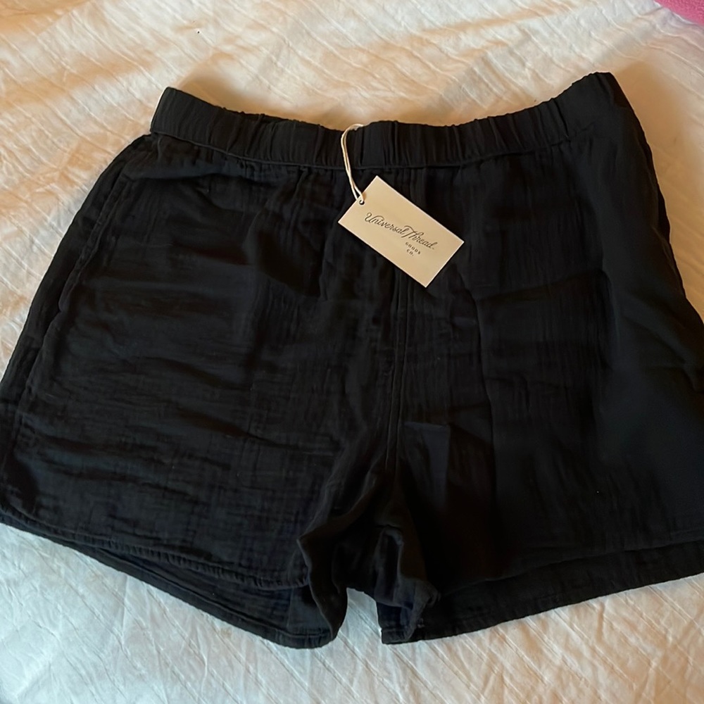 Gauze Black Shorts